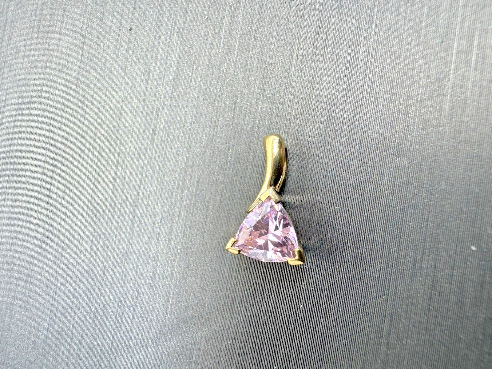 9ct Yellow Gold Pink Gemstone Trillion Cut Pendant