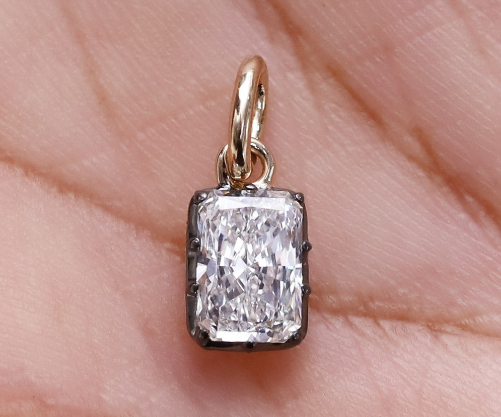 1.00 Ct Solitaire Pendant Radiant Cut Lab Grown Diamond in 14K Yellow Gold
