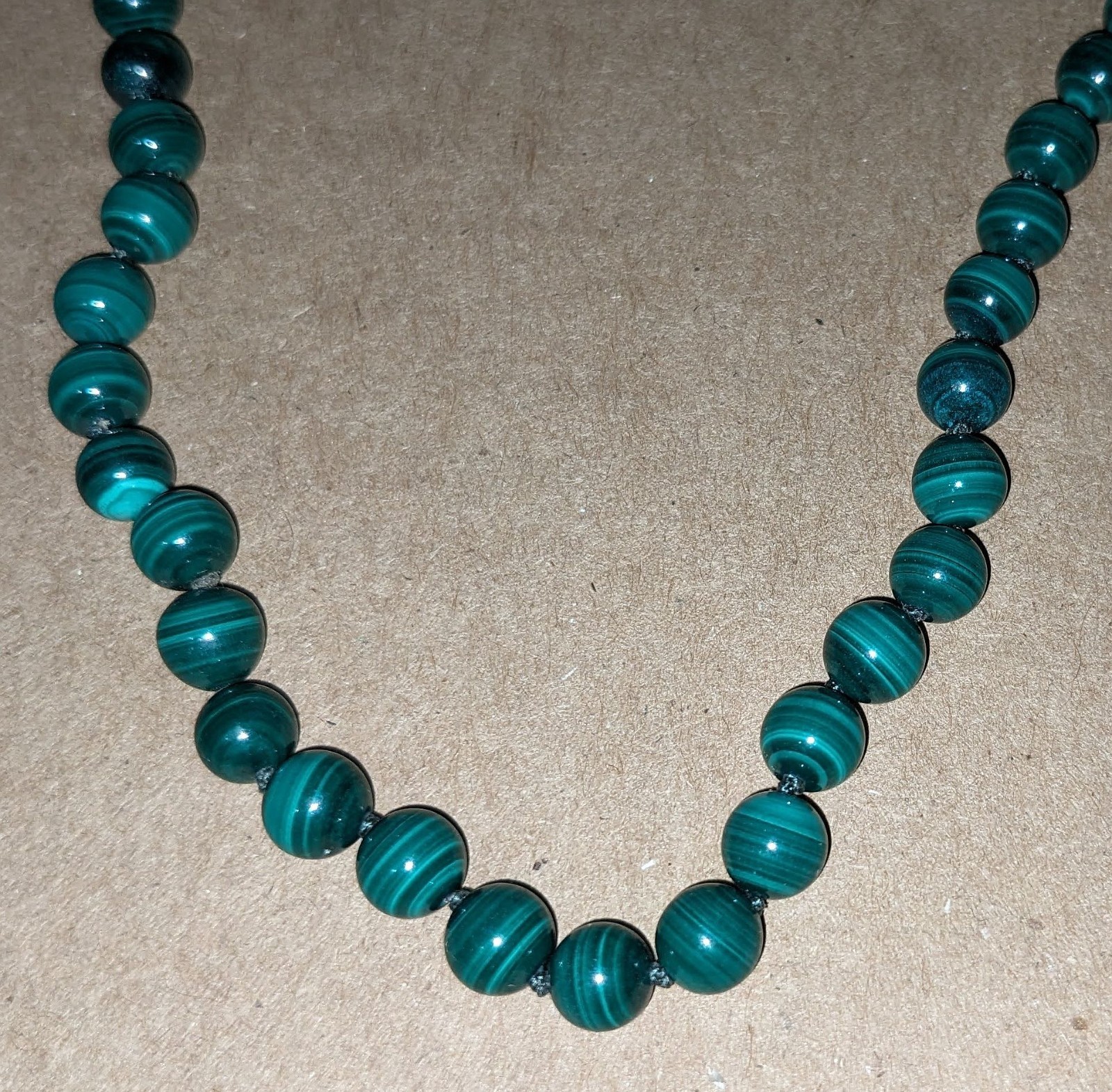 Malachite Beaded 24″ Necklace w/ 14K Yellow Gold Clasp