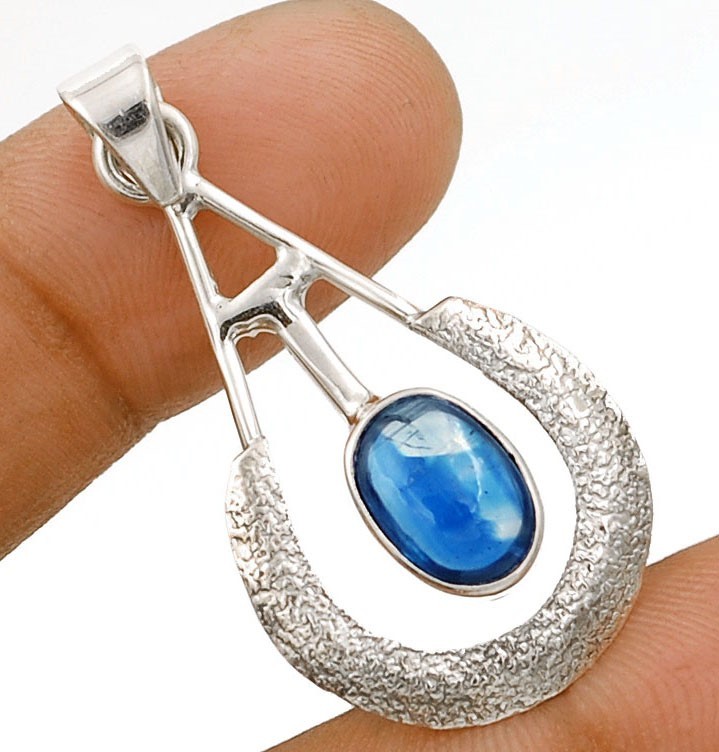 Natural Kyanite 925 Solid Genuine Sterling Silver Pendant Jewelry