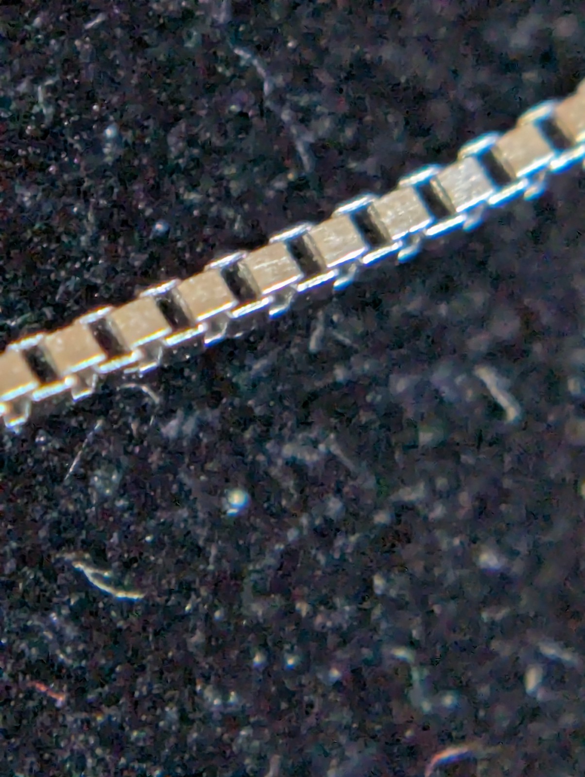 Vintage 14K Solid White Gold Box Chain Necklace 18″ Sparkling Jewelry Gift