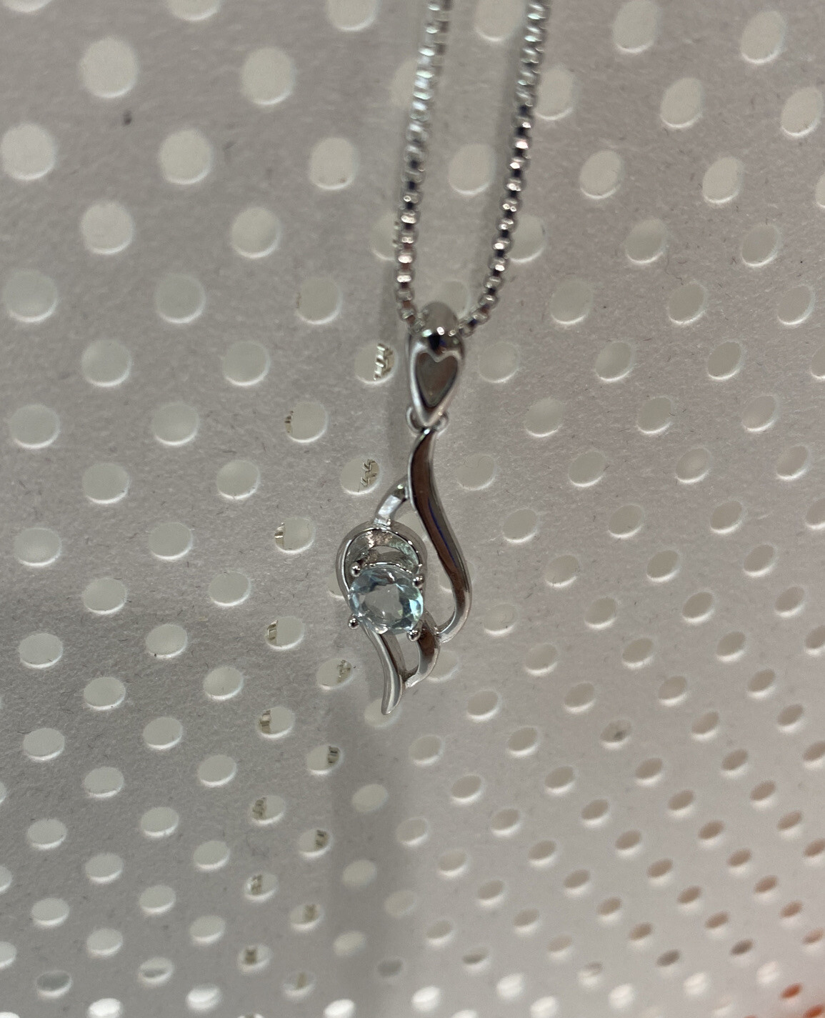 Very Delicate Solitaire Aquamarine Pendant Light Sky Blue Stone