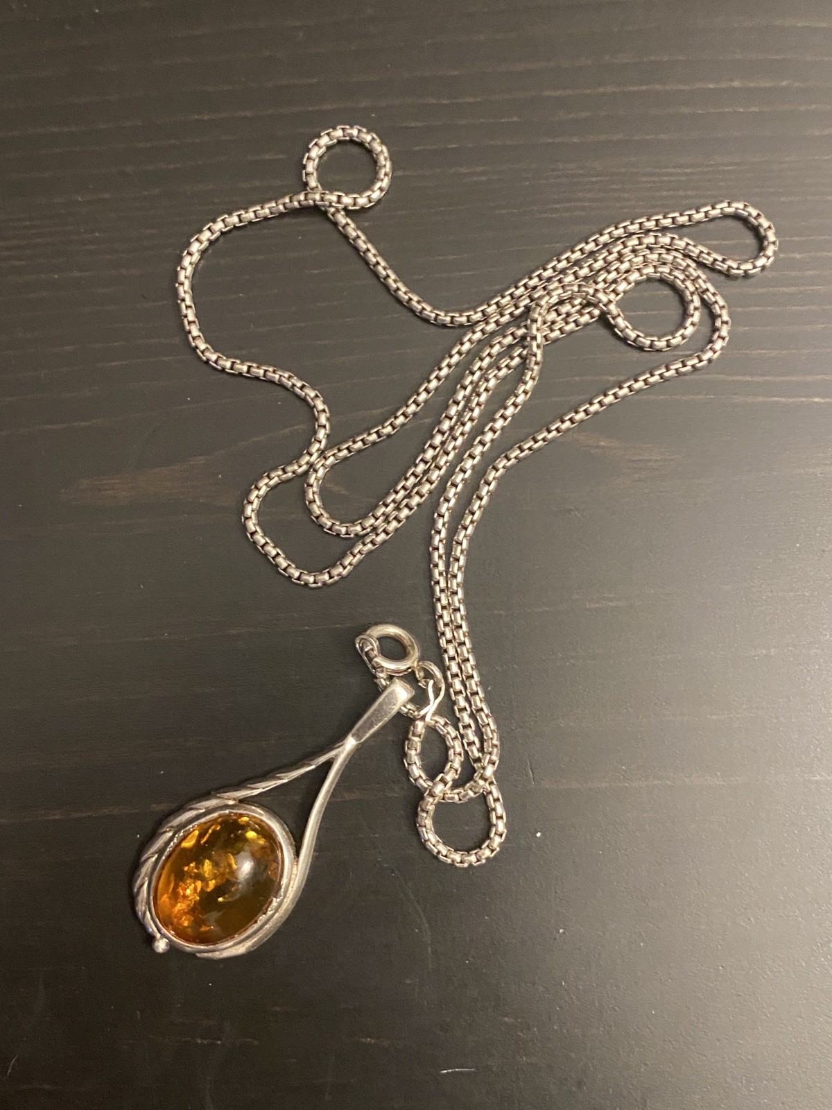 13g Sterling Silver Chain & 925 Baltic Amber Pendant