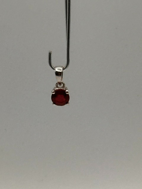 925 Sterling Silver Round Natural Red Ruby Solitaire Pendant 0.76g Treated
