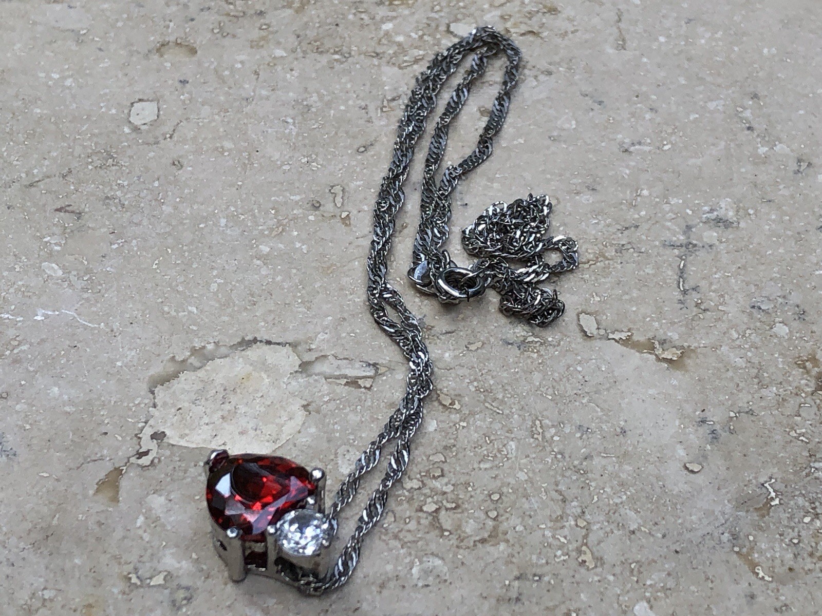 ❤️✨925 STERLING SILVER Red Ruby Garnet Color HEART Pendant Necklace TWIST CHAIN