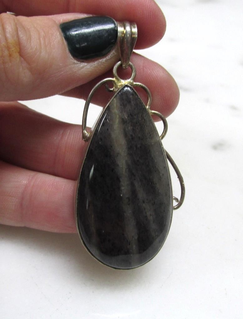 Vintage Unknown Stone Sterling Silver Dangle Pendant ~ 12.7grams ~ 2-D355
