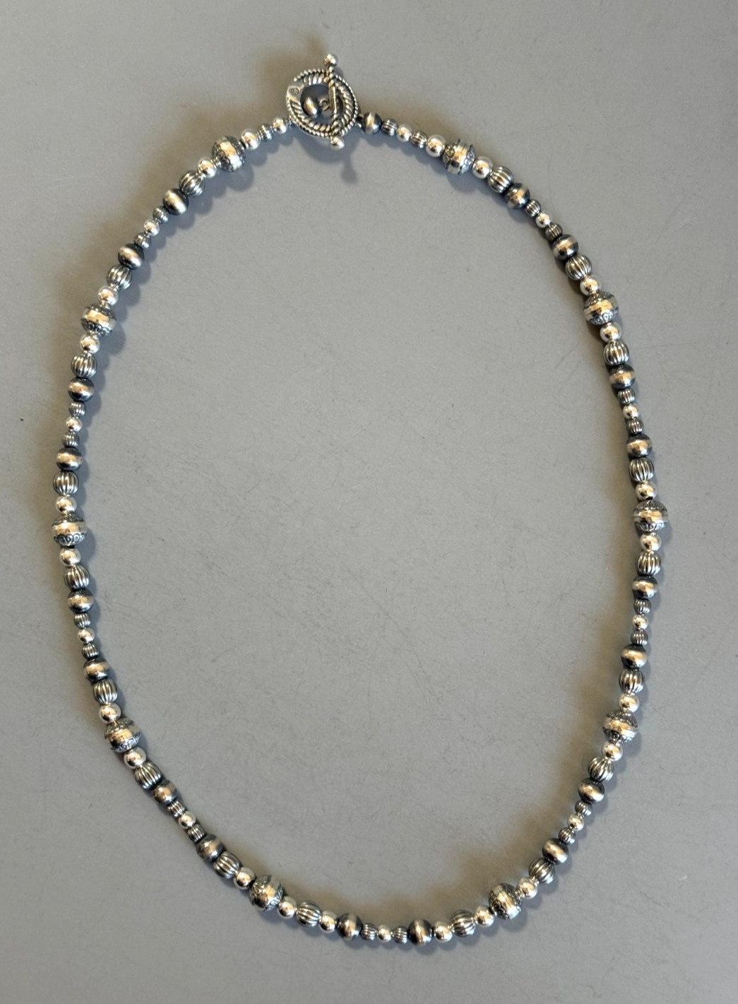 CAROLYN POLLACK Am West 20″ Sterling Native Pearl Mixed Bead Toggle Necklace 24g