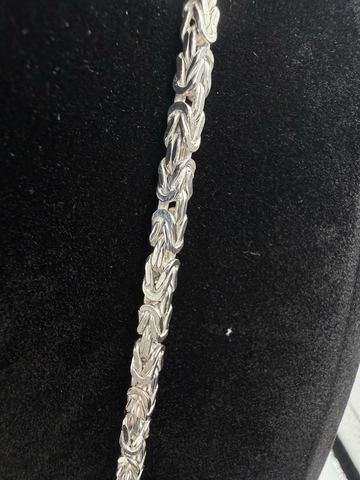 22” 4mm Sq Byzantine Sterling 925 W a Moissanite 925 Cross Pendant
