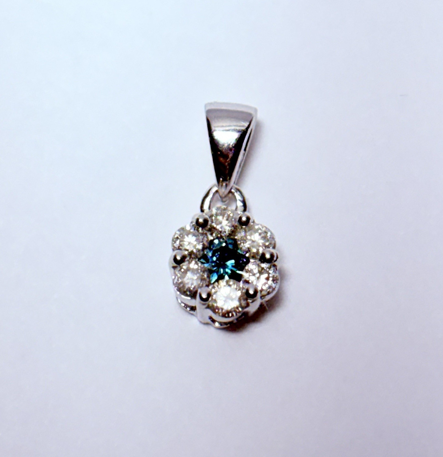 13K White Gold 0.14ct Blue Diamond 0.24ctw White Diamond Halo Pendant 1.32g