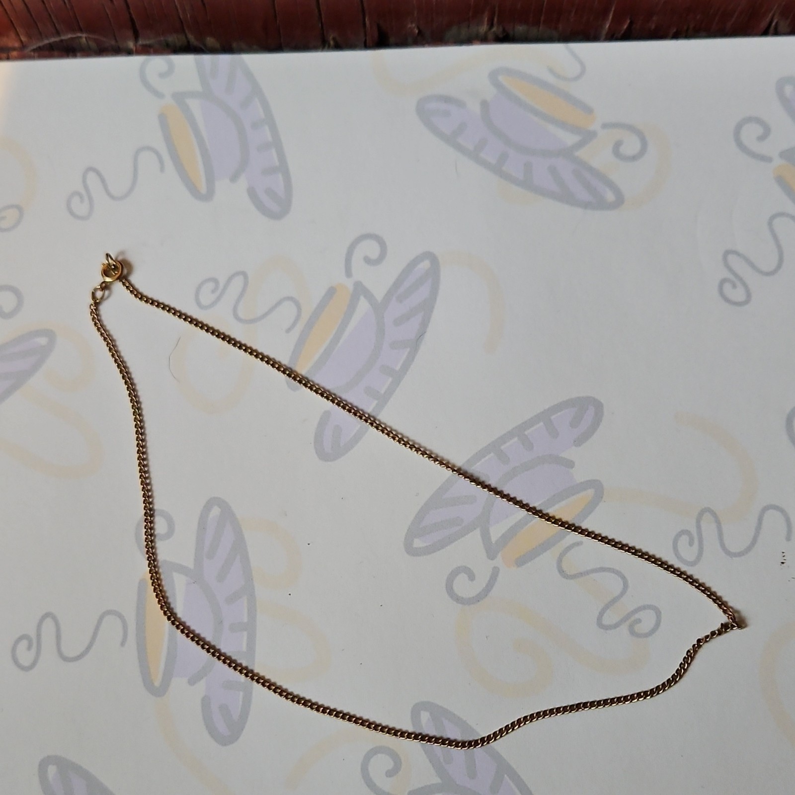 Gold Tone Metal Curb Link Chain Necklace Spring Ring Closure No Stone Stylish