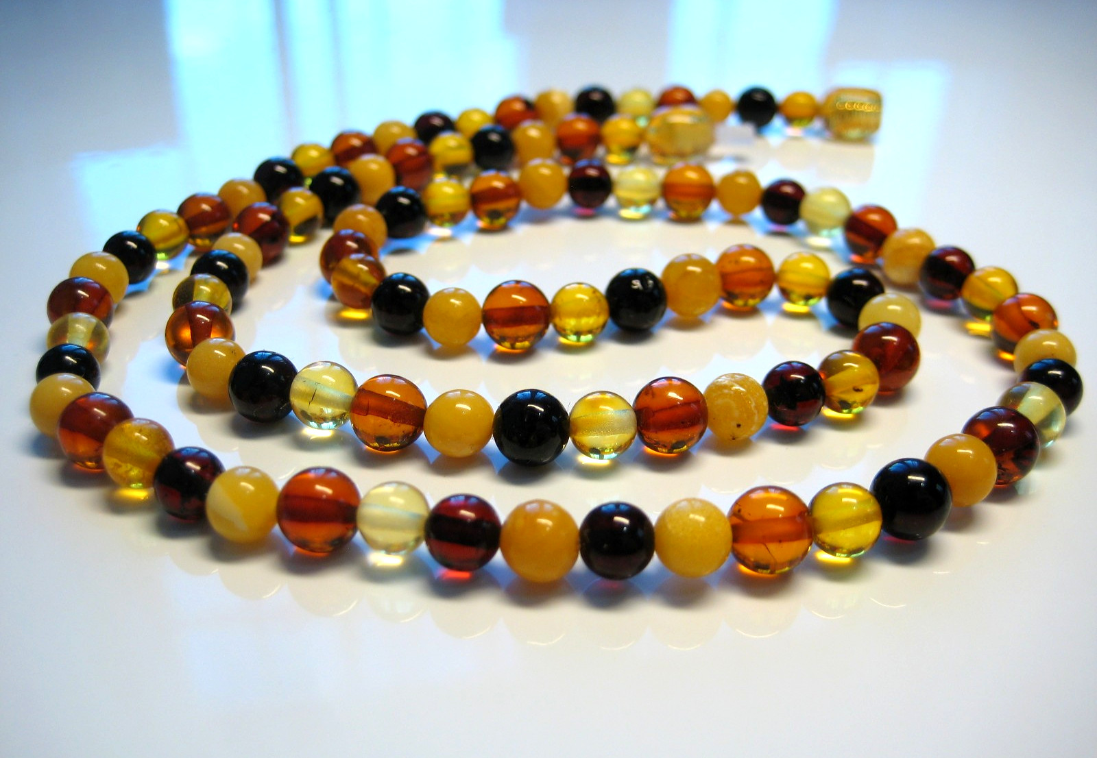 Genuine Round Multicolor Amber Beads Beautiful Baltic Amber Necklace 21 in !!!