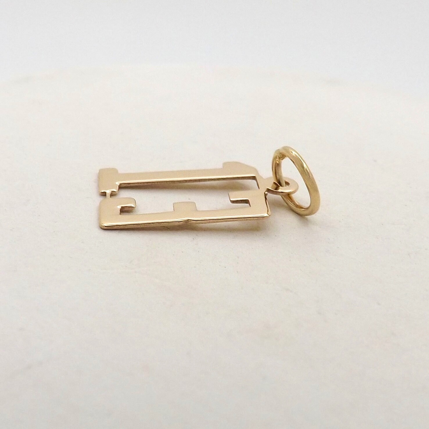 14k Gold Birthday Anniversary Sports Jersey Number 13 Lucky Charm Pendant New