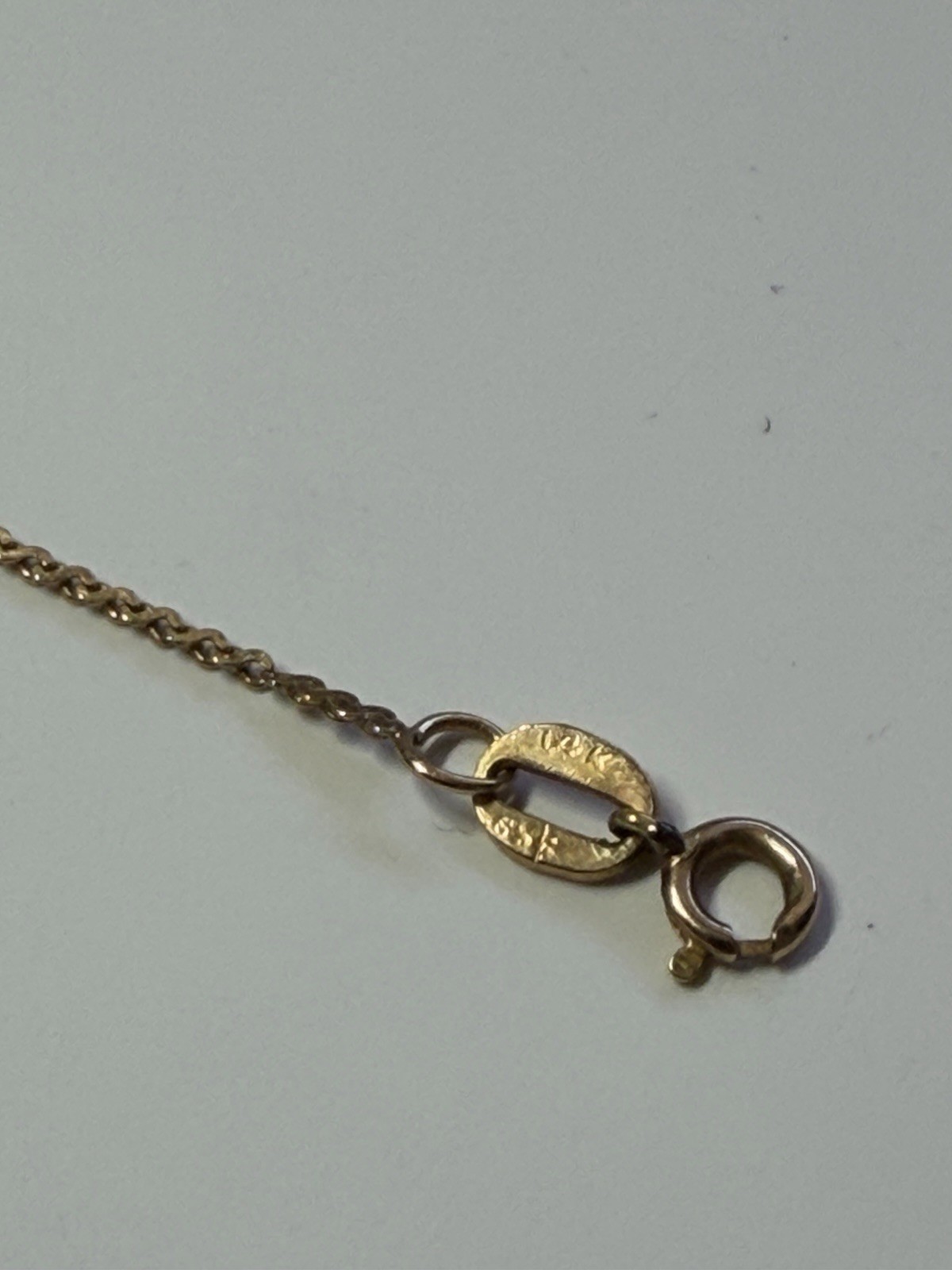 Solid 14k Yellow Gold Serpentine necklace. 1MM 20 inch 2G Gold