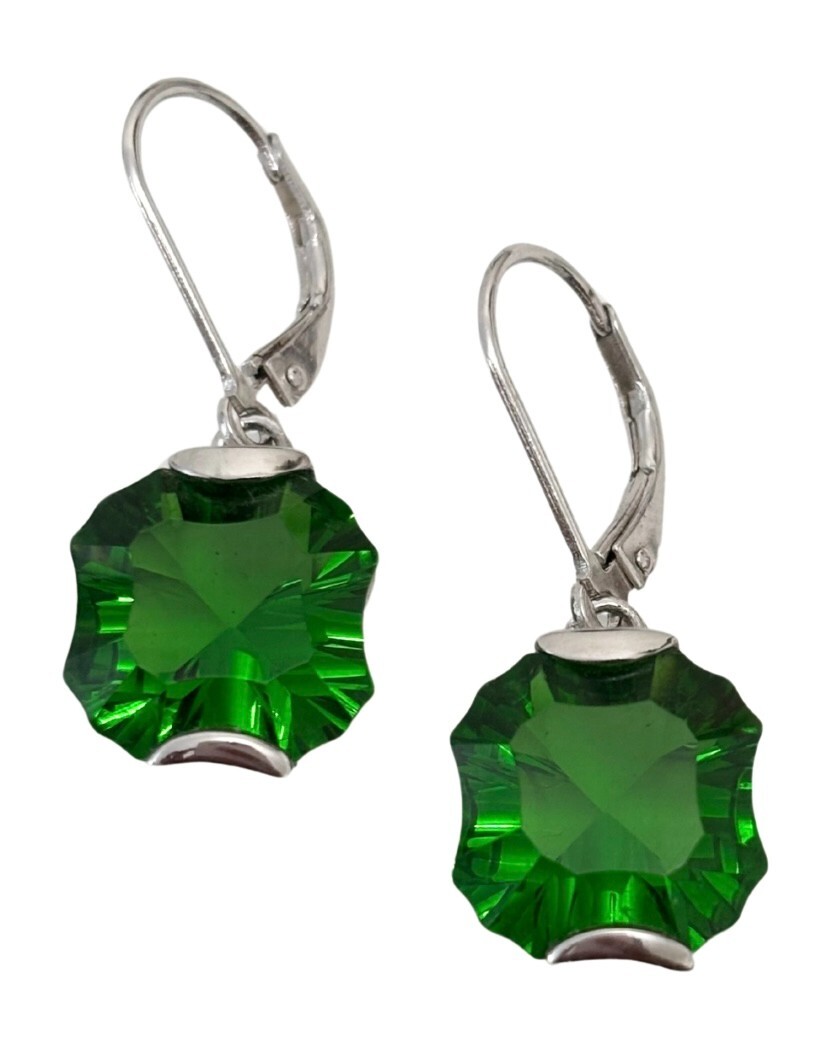 E4215s Mt St Helens Green Helenite May Birthstone Trillion S. Silver Pendant