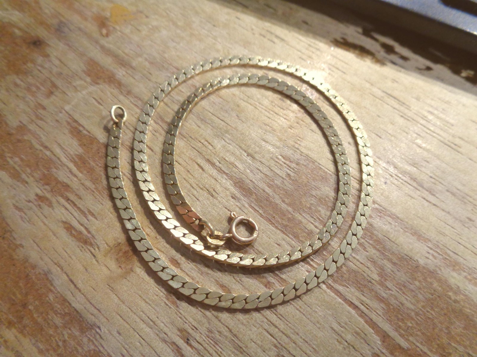 3MM BALESTRA ITALIAN VINTAGE SOLID 14K YELLOW GOLD DC HERRINGBONE NECKLACE 16.5″
