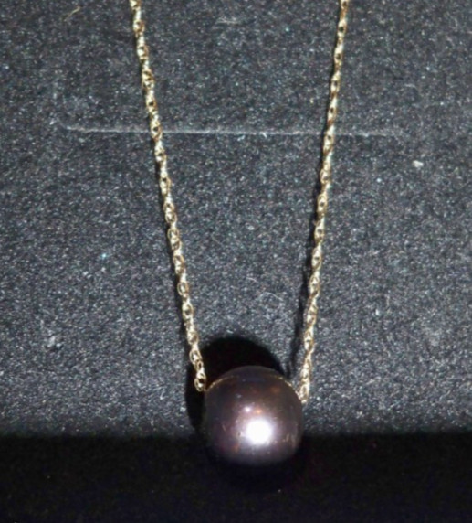Solid 10K Gold 16″ Chain Necklace Purple Floating Pearl Richline Rich Line Group