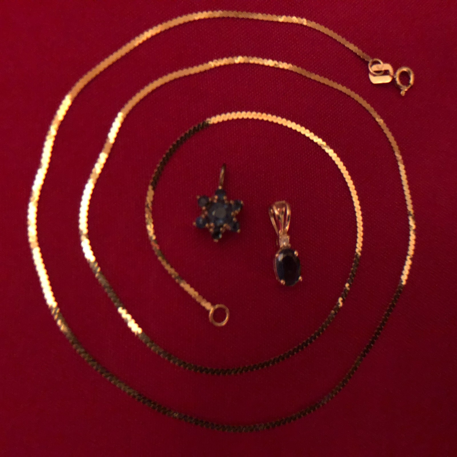 Italy 14K Yellow Gold Necklace 15.75″ 1.23 G + 2 Sapphire Pendants 2.3 G TOTAL