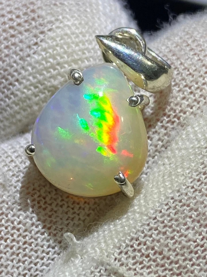 Natural 15 Ct White Multicolor Opal 925 Solid Silver Pendant Gemstone Pear Cut