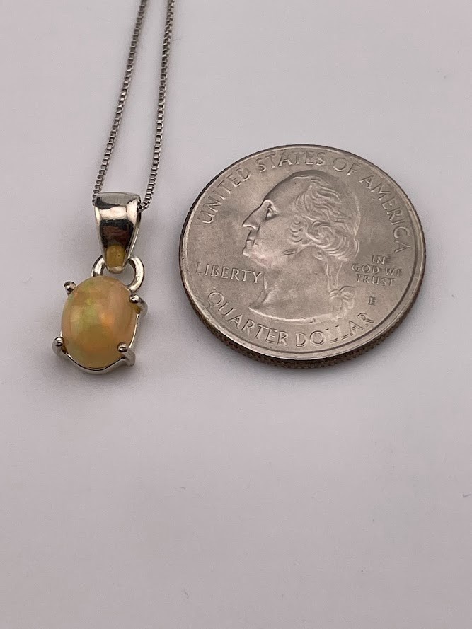 925 STERLING SILVER ETHIOPIAN YELLOW OPAL 9 X 7MM CABOCHON NECKLACE 18″ OCT 3370