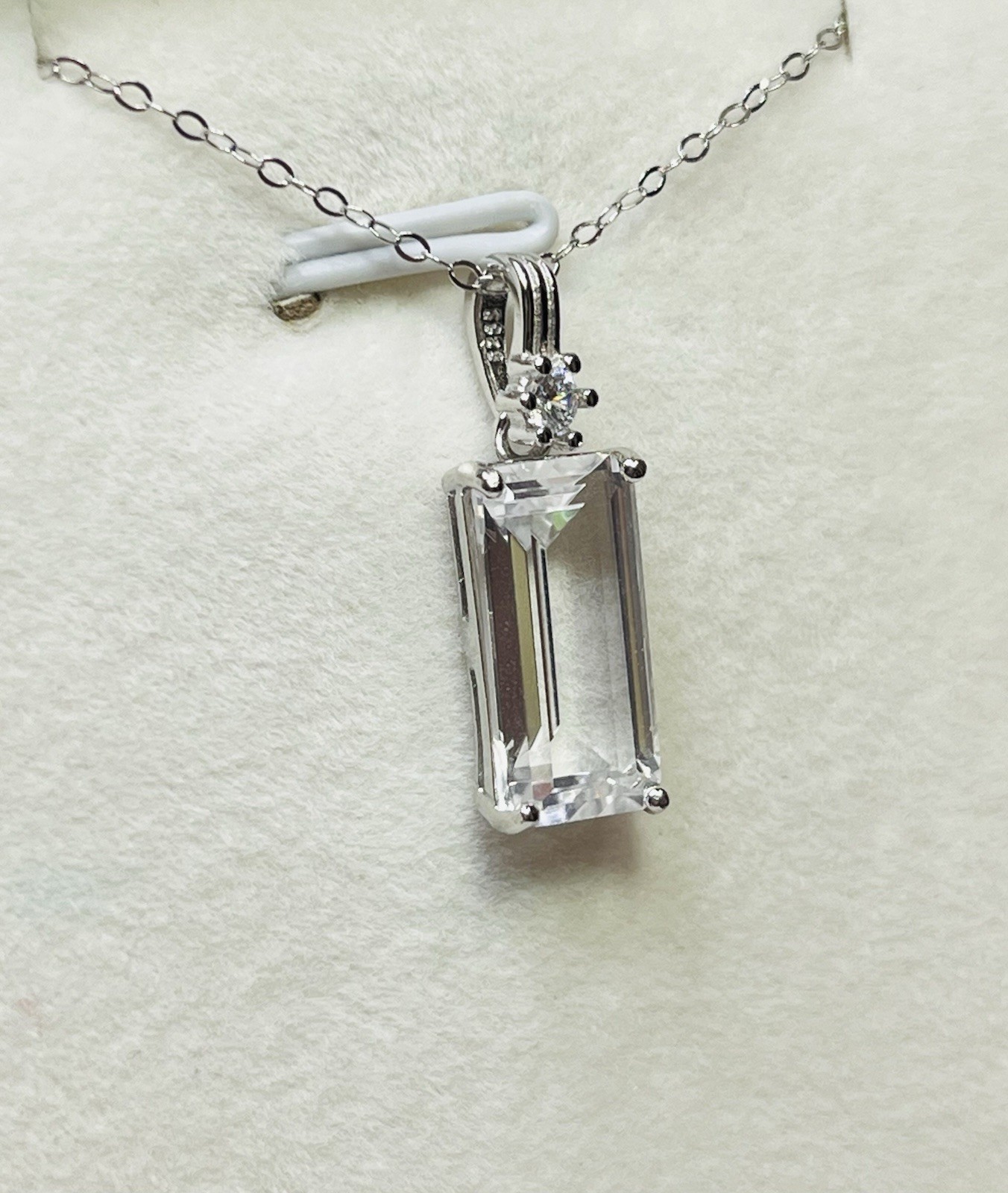 925 Sterling Silver Rectangle Clear Quartz Pendant Necklace
