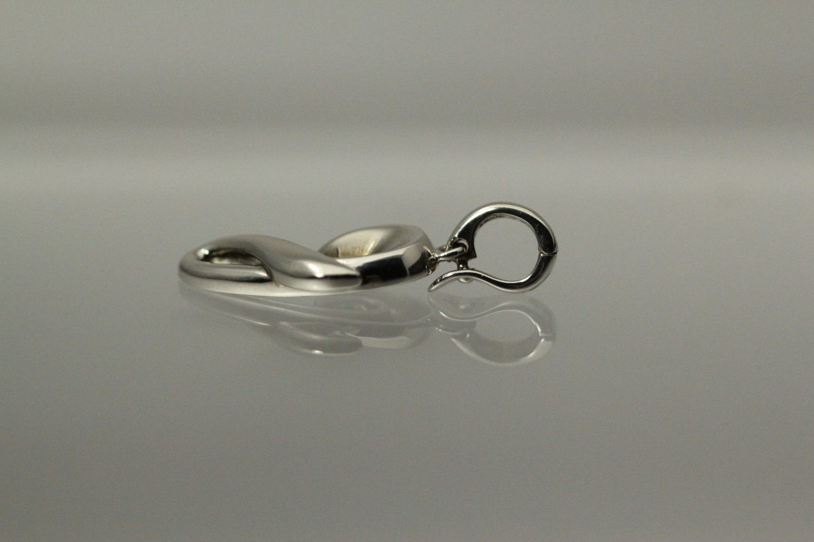 925 Sterling Silver Fancy Letter “G” Pendant Enhancer Bail 3.4 Grams (PEN9399)