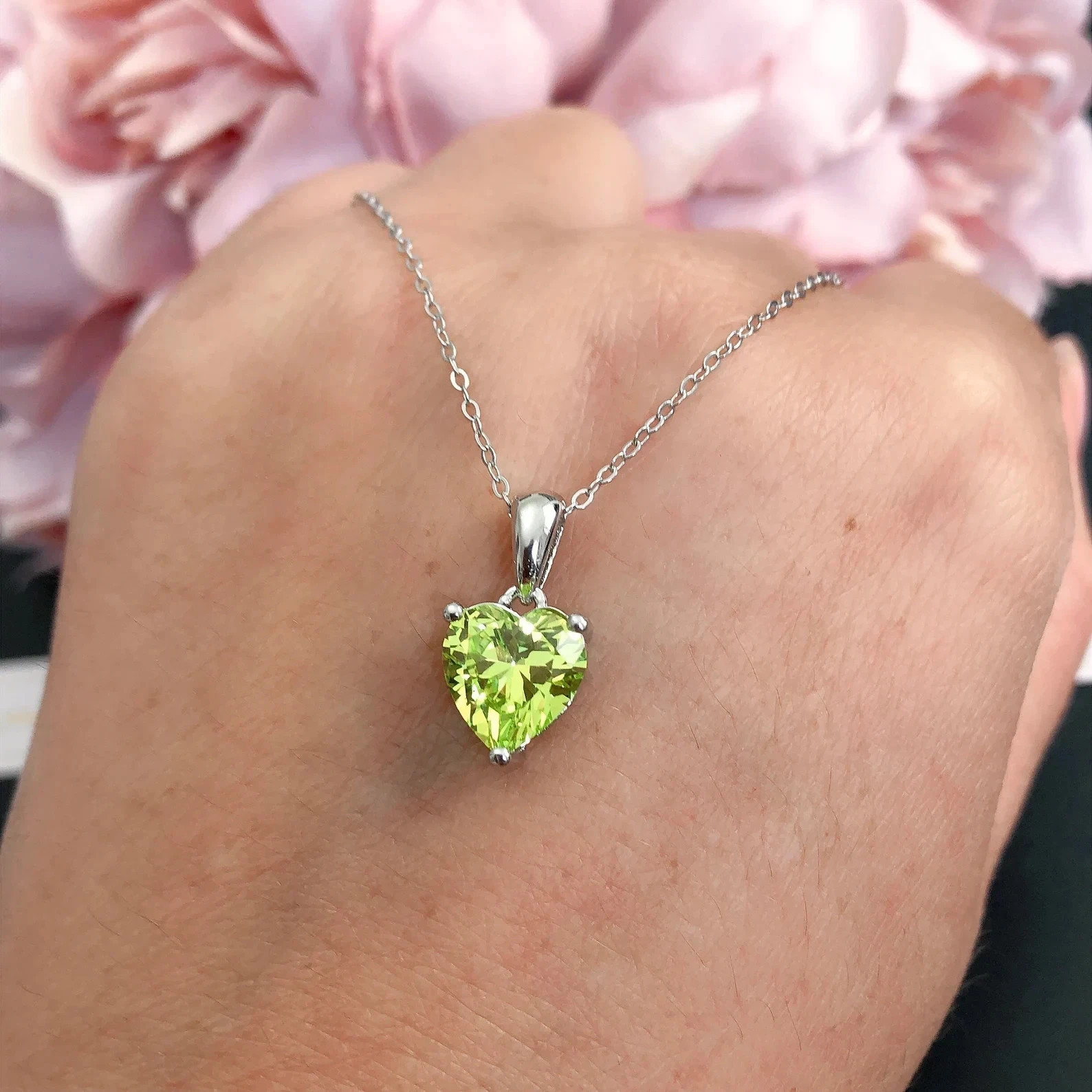 2 CT Heart Shape Peridot Solitaire Pendant With Chain 14K White Gold Plated