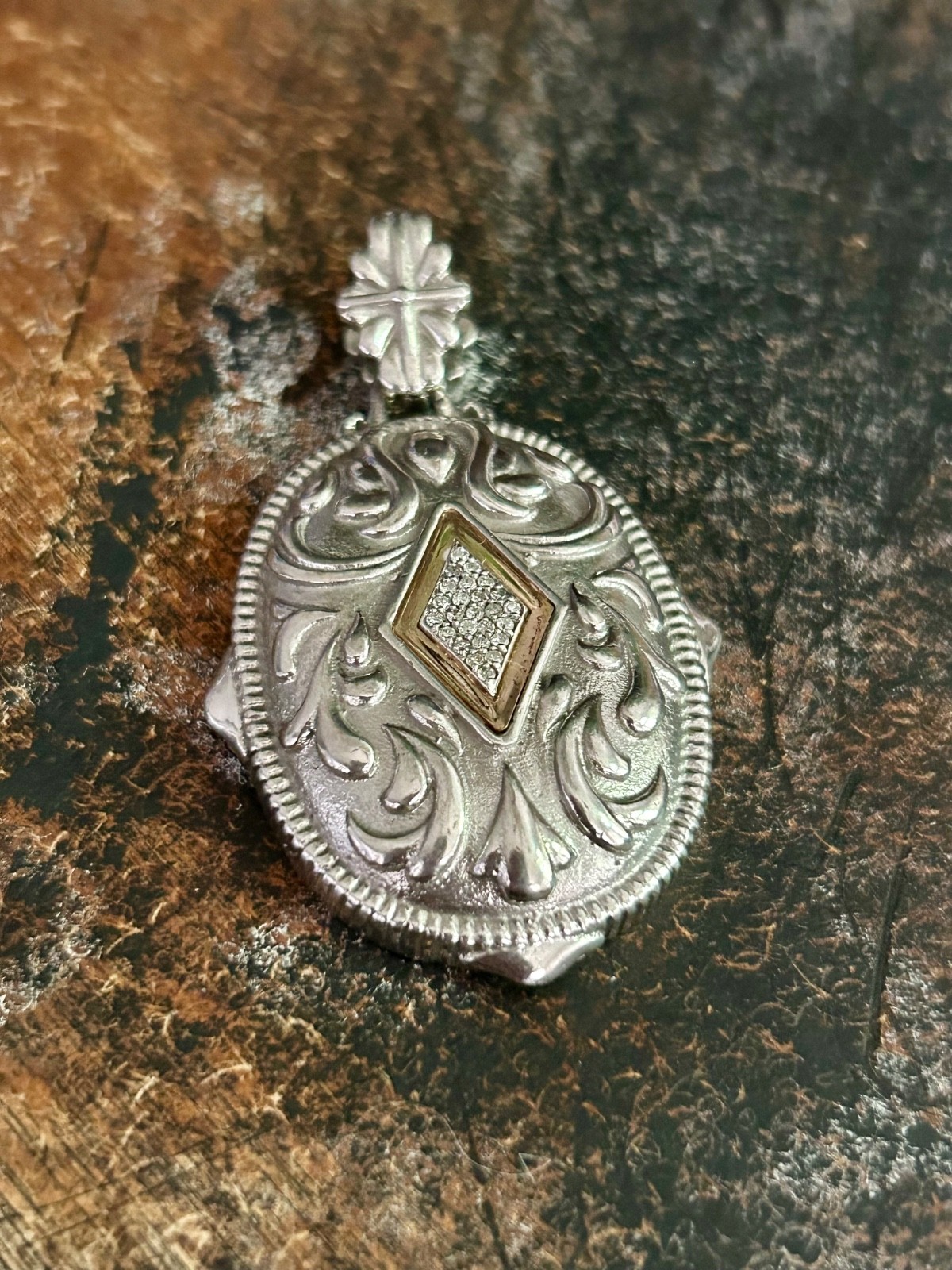GORGEOUS MEXICO STERLING, 14k GOLD AND DIAMOND HEAVY PENDANT 24gr