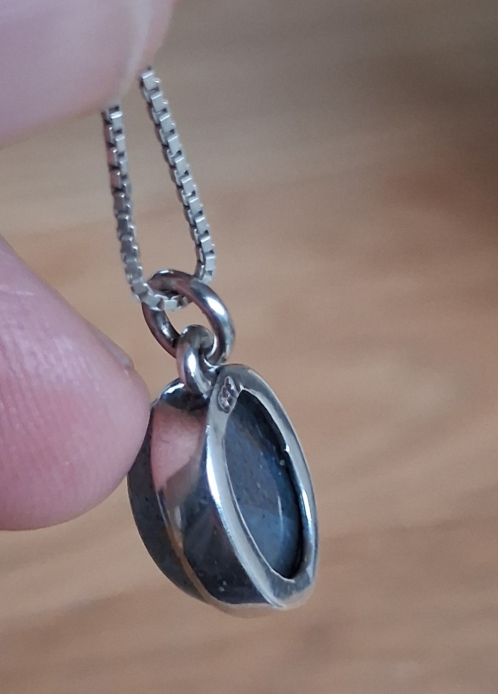 Sterling Silver Rich Blue Labradorite Cabochon Pendant Oval Box Chain Necklace