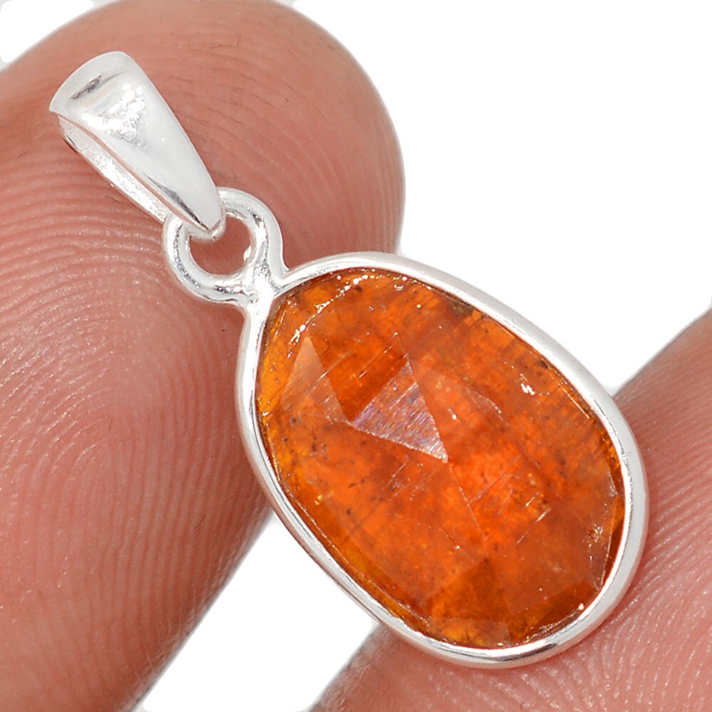 Natural Faceted Rare Orange Kyanite – India 925 Silver Pendant Jewelry CP69736