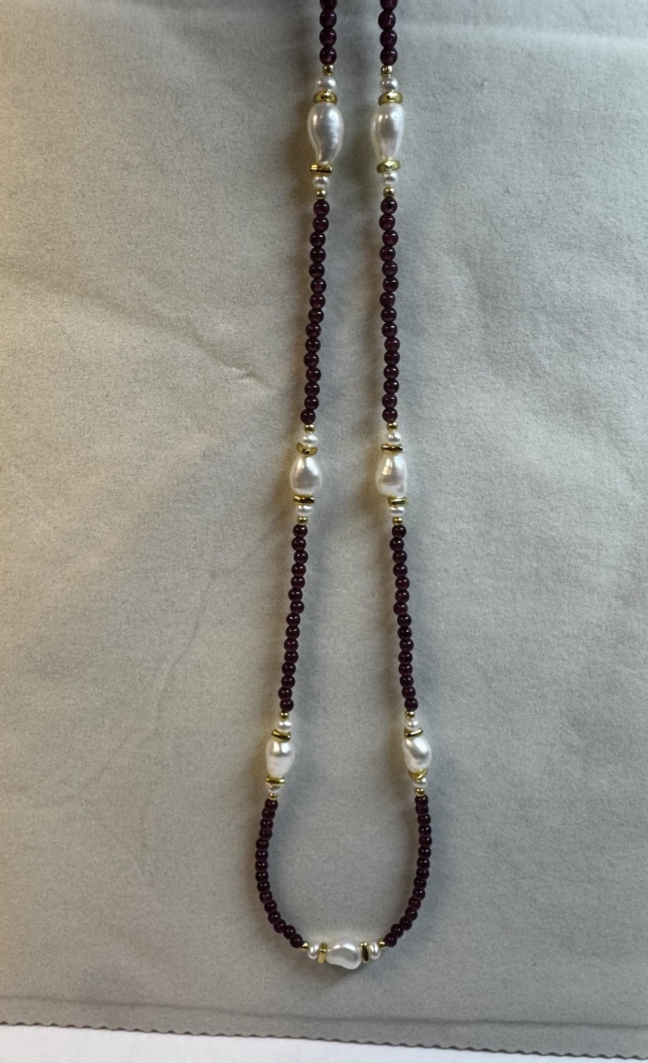 white pearl and garnet beaded 3-6mm necklace 925 sterling silver 21” bracelet