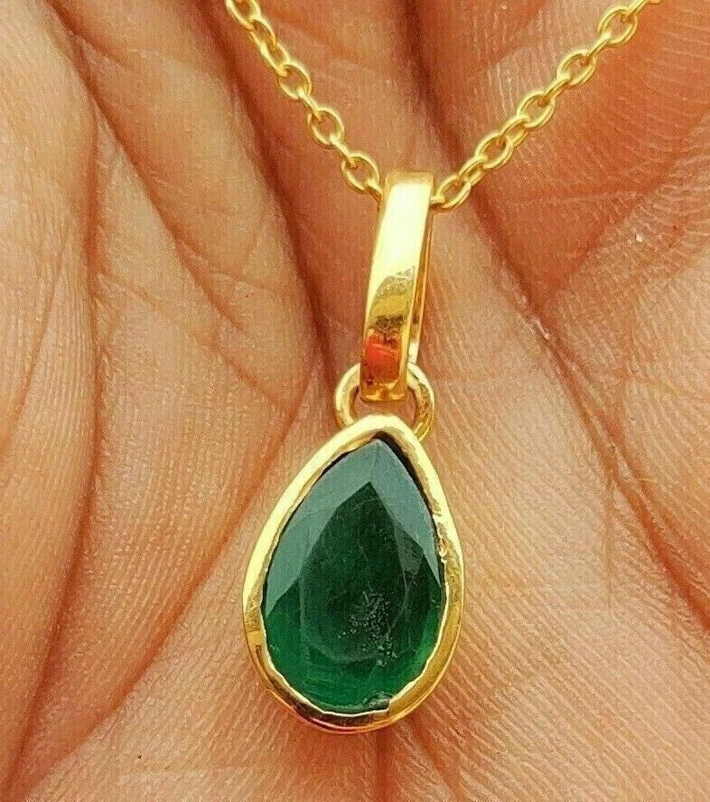 14K Yellow Gold Plated 2Ct Pear Cut Lab-Created lovely Emerald Solitaire Pendant
