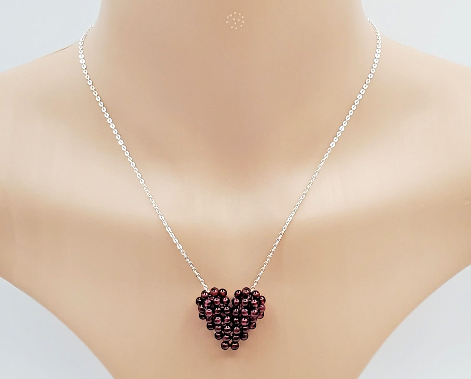 925 Zoe B 3D Garnet Heart Necklace 18in Sterling Silver Cluster Pendant 7.6gtw