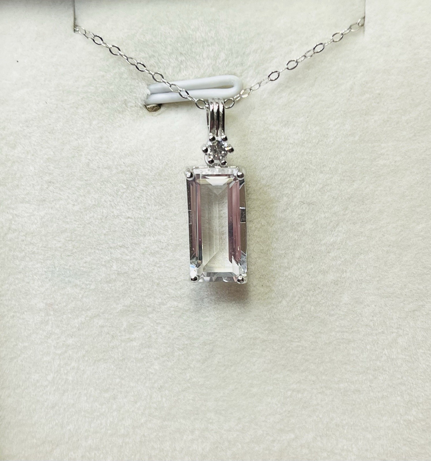 925 Sterling Silver Rectangle Clear Quartz Pendant Necklace