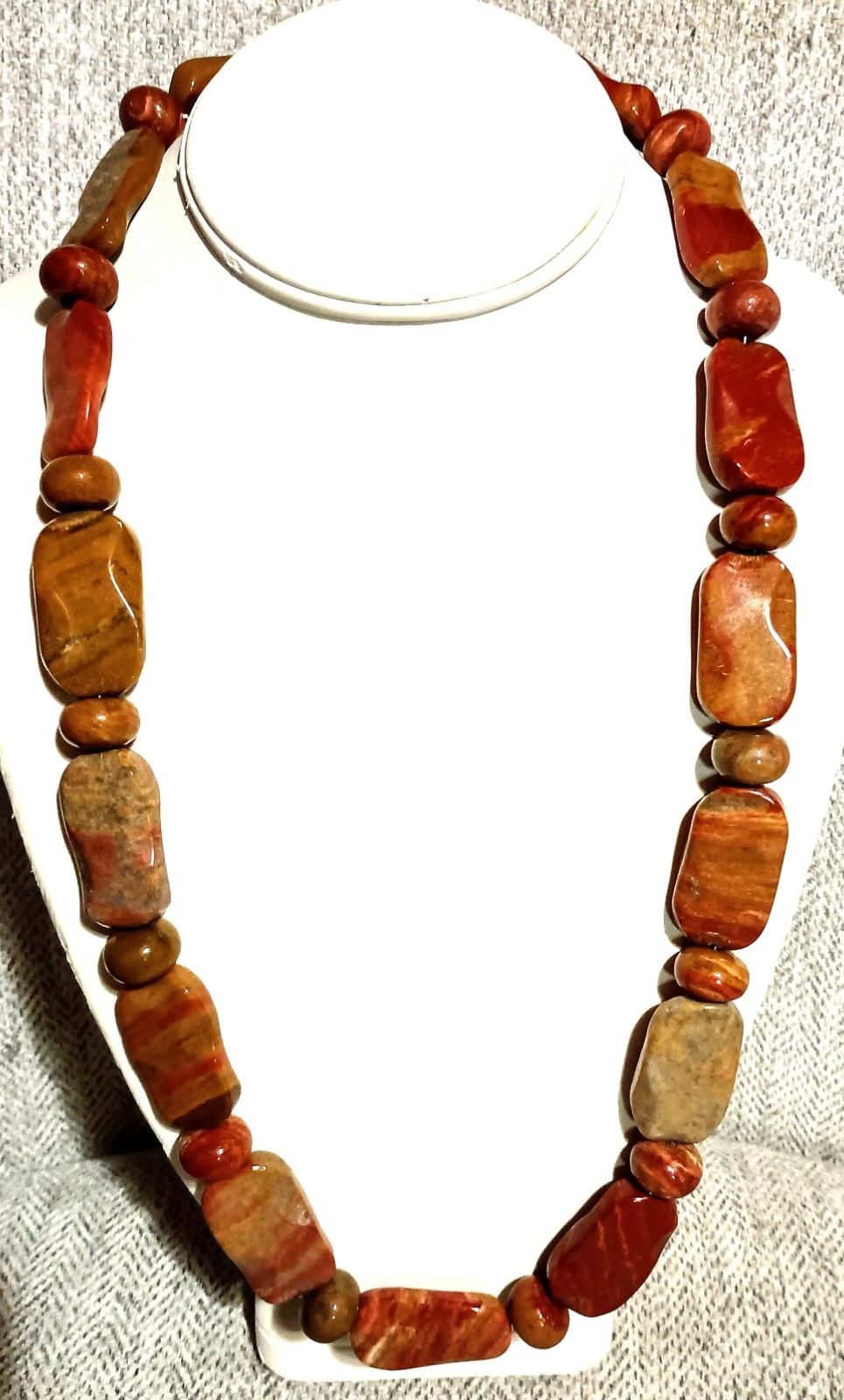 JAY KING STERLING SILVER RED JASPER AGATE NECKLACE 28″ W/3″ EXTENDER, HOOK CLASP