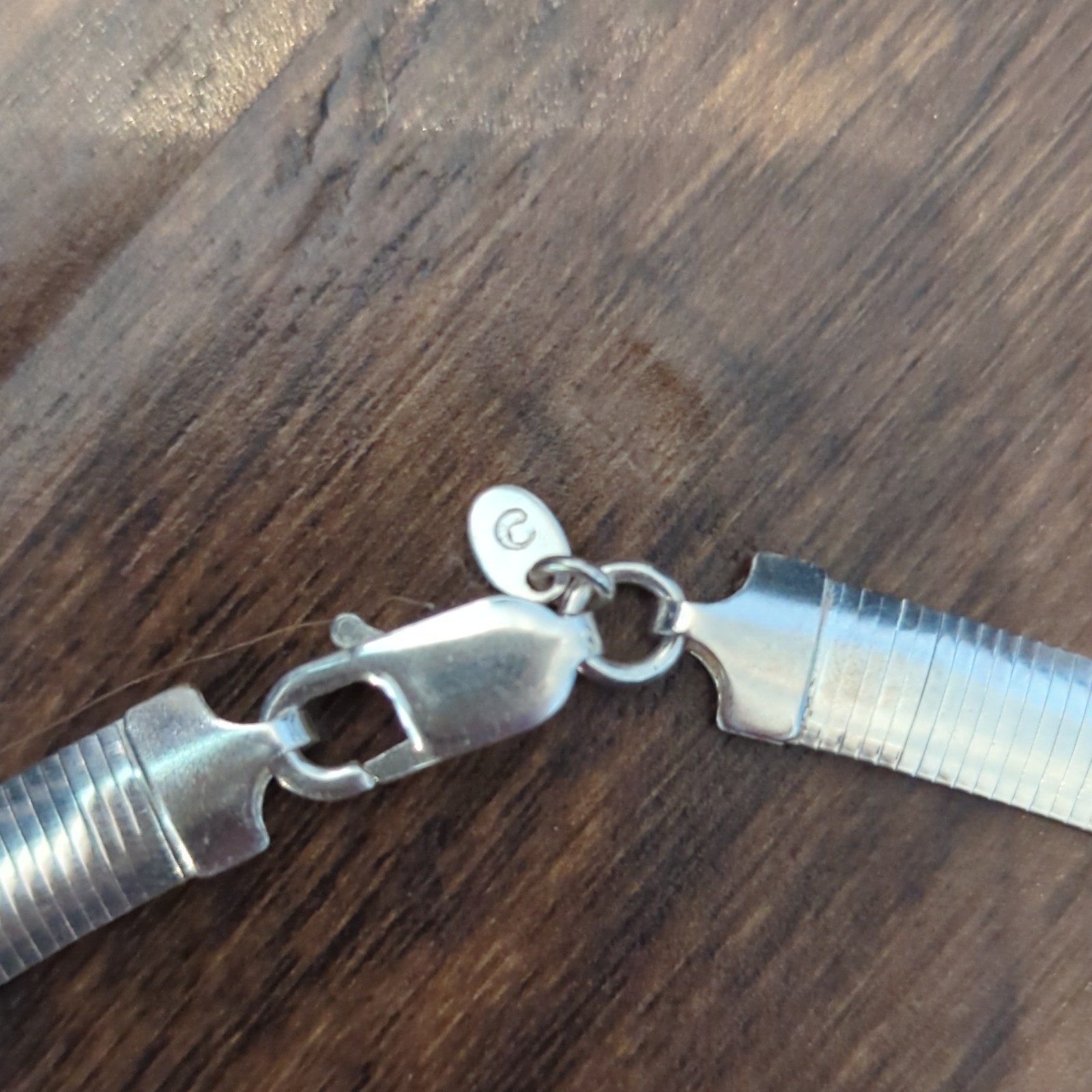 Signed 925 Silver Herringbone Omega Necklace Metal Lobster Clasp No Stone