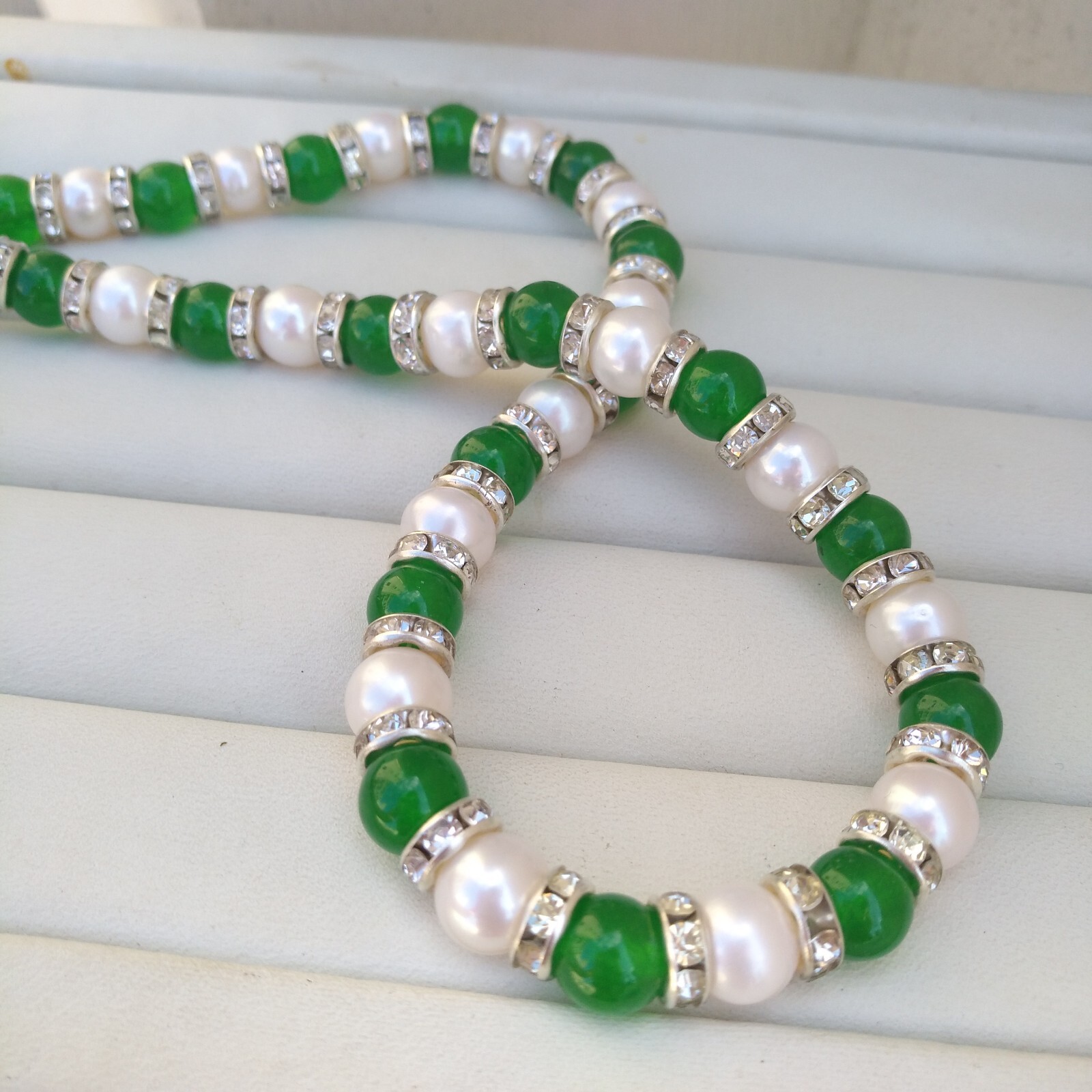 19Inch Pretty 7-8mm AAA+ South Sea White Pearl Green Jade Necklace 14k Gold P