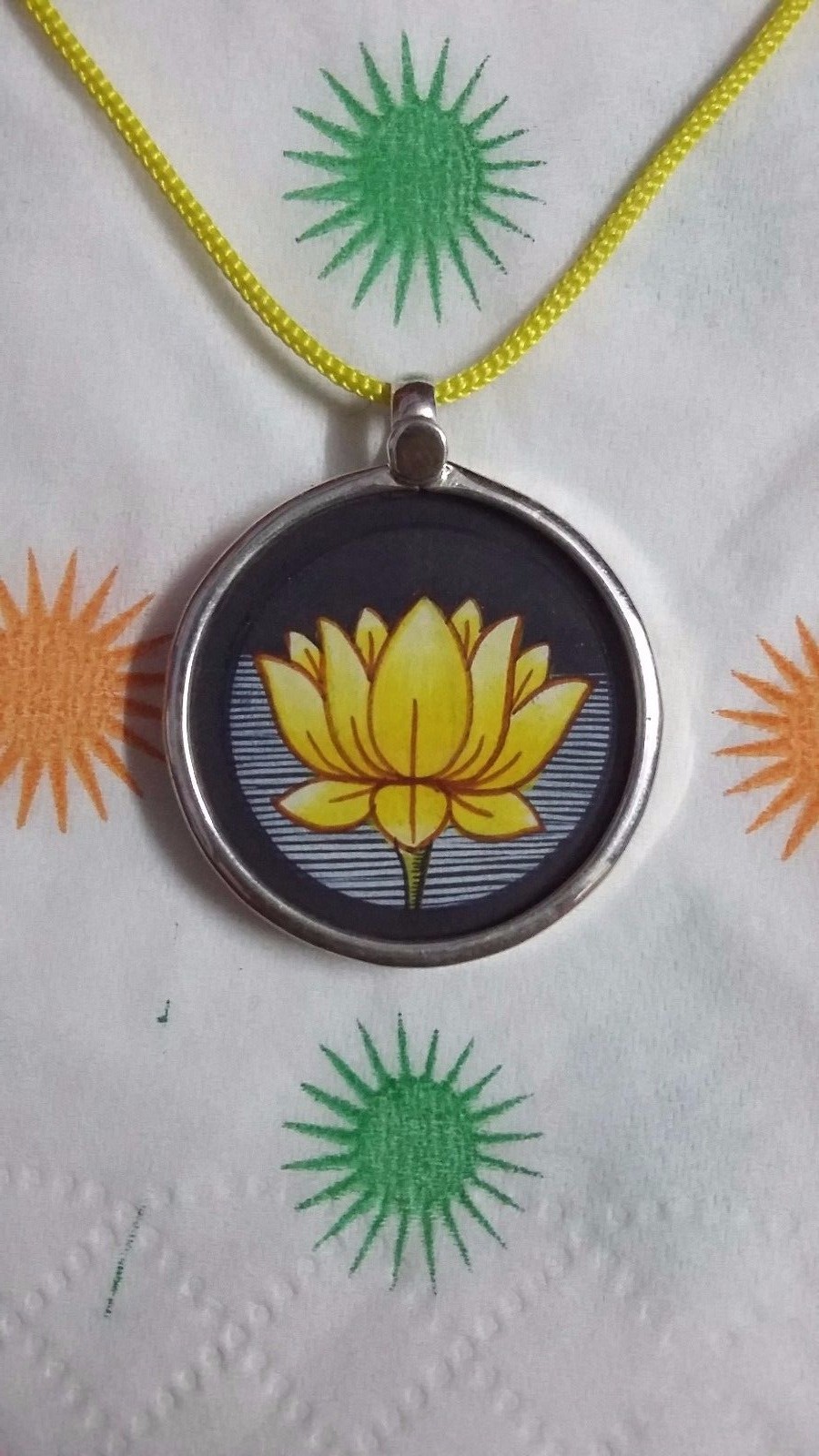 Handmad Art Painting Yellow Lotus Flower Glass Framed 92.5 Silver Pendant