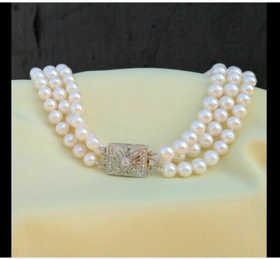 Genuine Three-Strand natural AAA 8-9 mm akoya white pearl necklace 18”