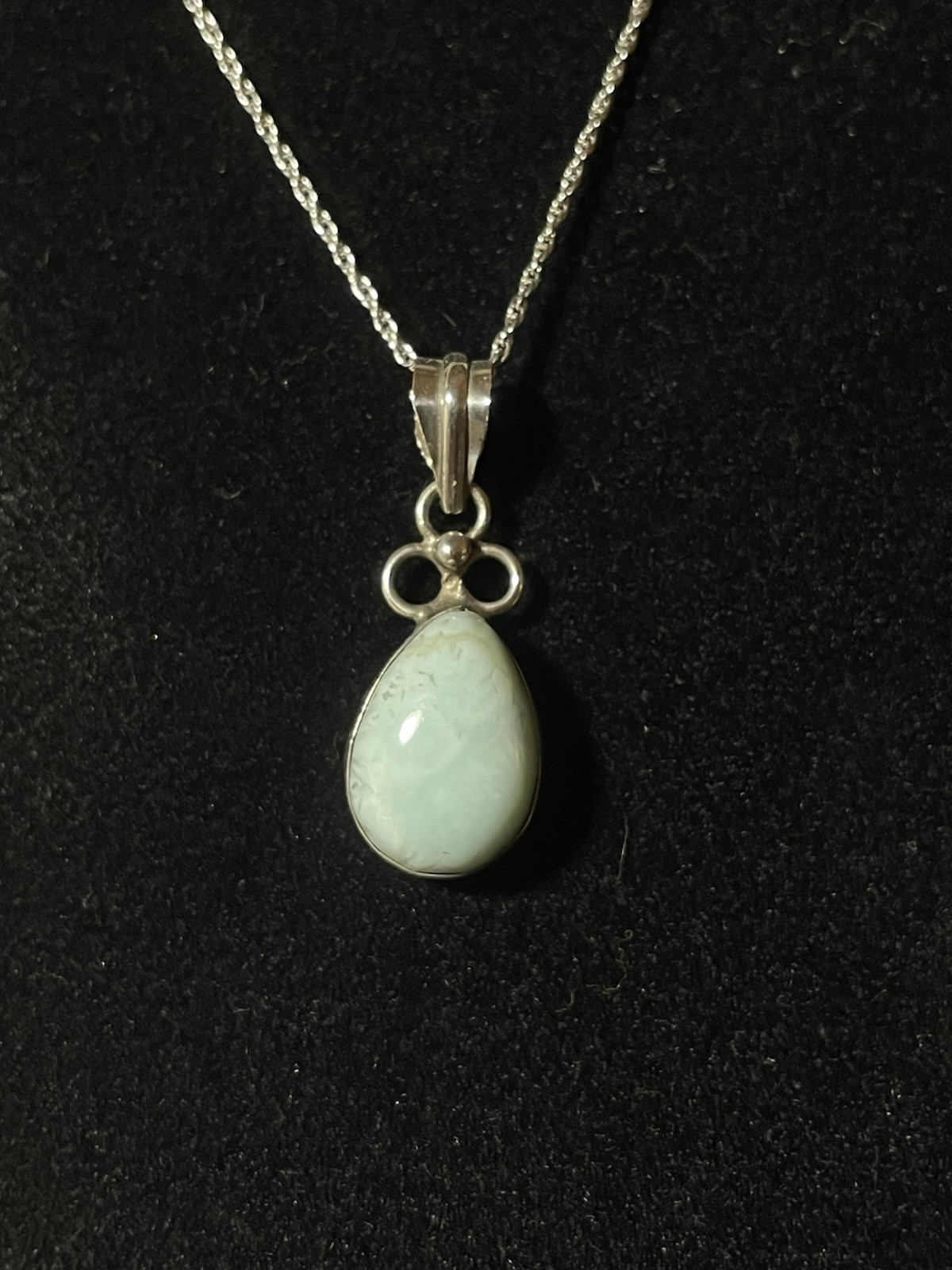 925 Sterling Silver Larimar Pendant On 16-17 Inch Chain