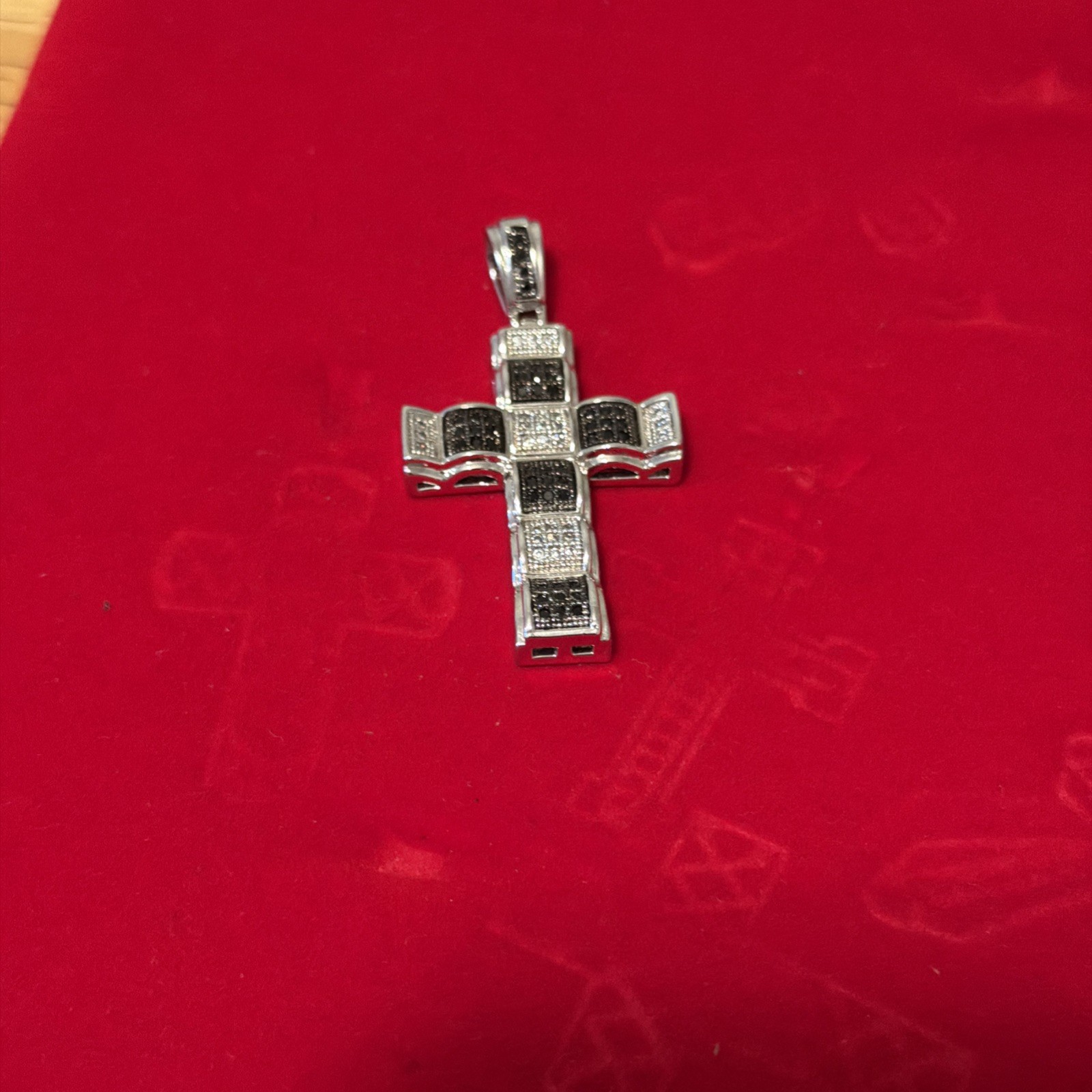 Pure Sterling Silver Cross Pendent with Black and White Cubic Zirconia Stones