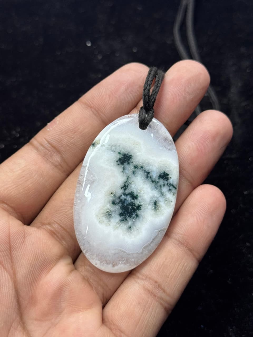 Natural Oval Dendrite Agate Pendant Necklace Handmade Thread Pendant For Gift