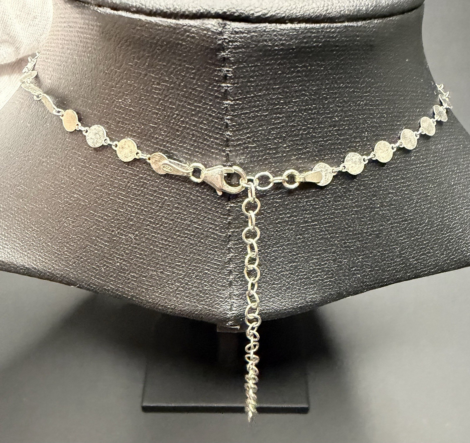 Signed AV 925 Sterling Silver Flat Disc Choker Necklace 15.5″ Adjustable Station