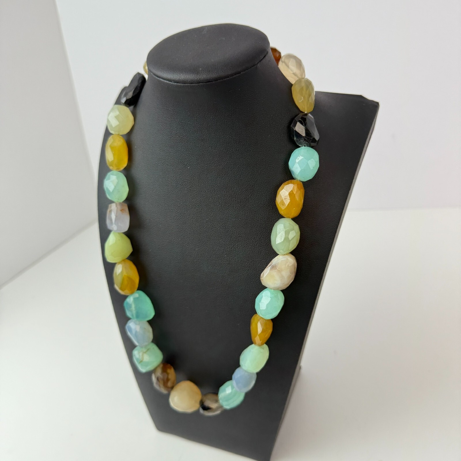 Vintage Natural Multicolor Gemstone Faceted Beads 21″ Necklace Blue Yellow Clasp