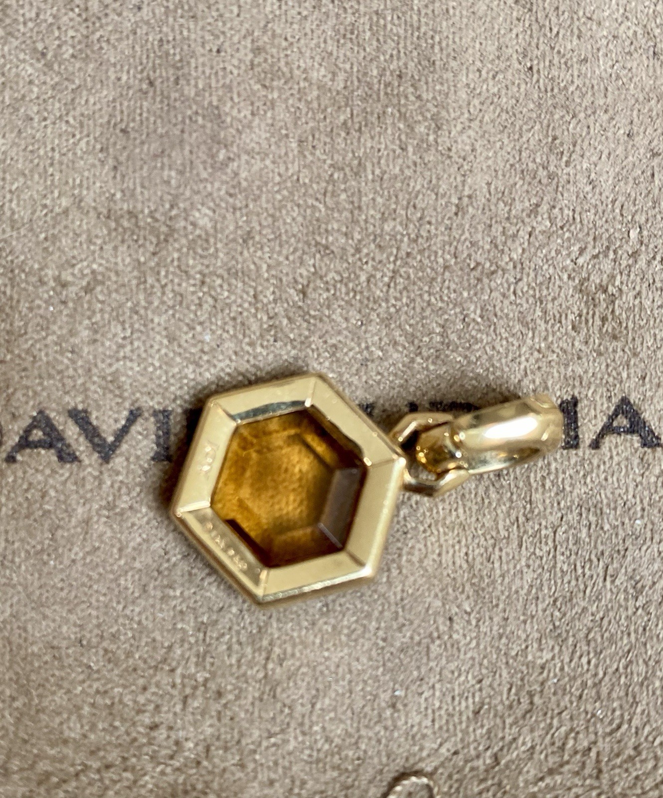 David Yurman 18k Yellow Gold Citrine Hexagon Amulet Enhancer Pendant 1” $2K