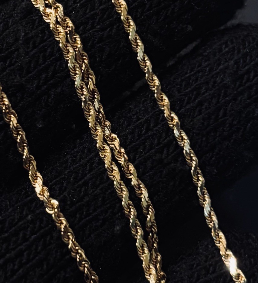 14K Gold 2mm Rope Chain 16 inches long Diamond Cut