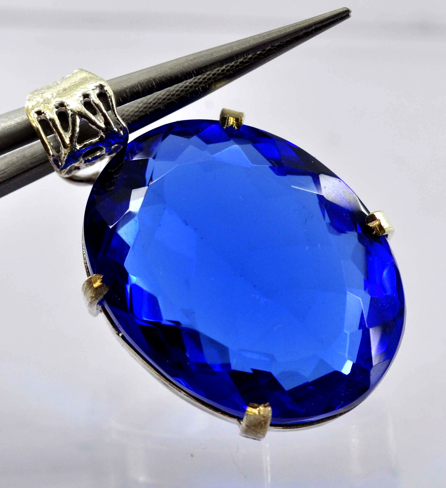 Natural Ravishing Blue Topaz 925 Sterling Solid Silver Oval 73.65 Ct Pendant Gem