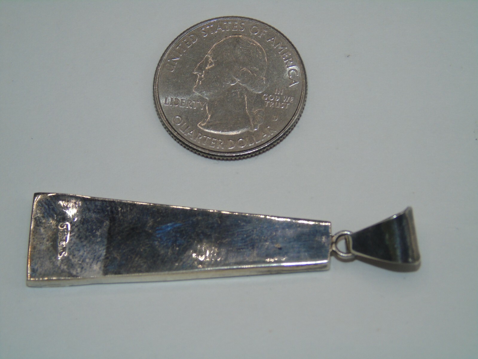 STERLING SILVER & TURQUOISE INLAY PENDANT IN PRE-OWNED VERY GOOD SHAPE