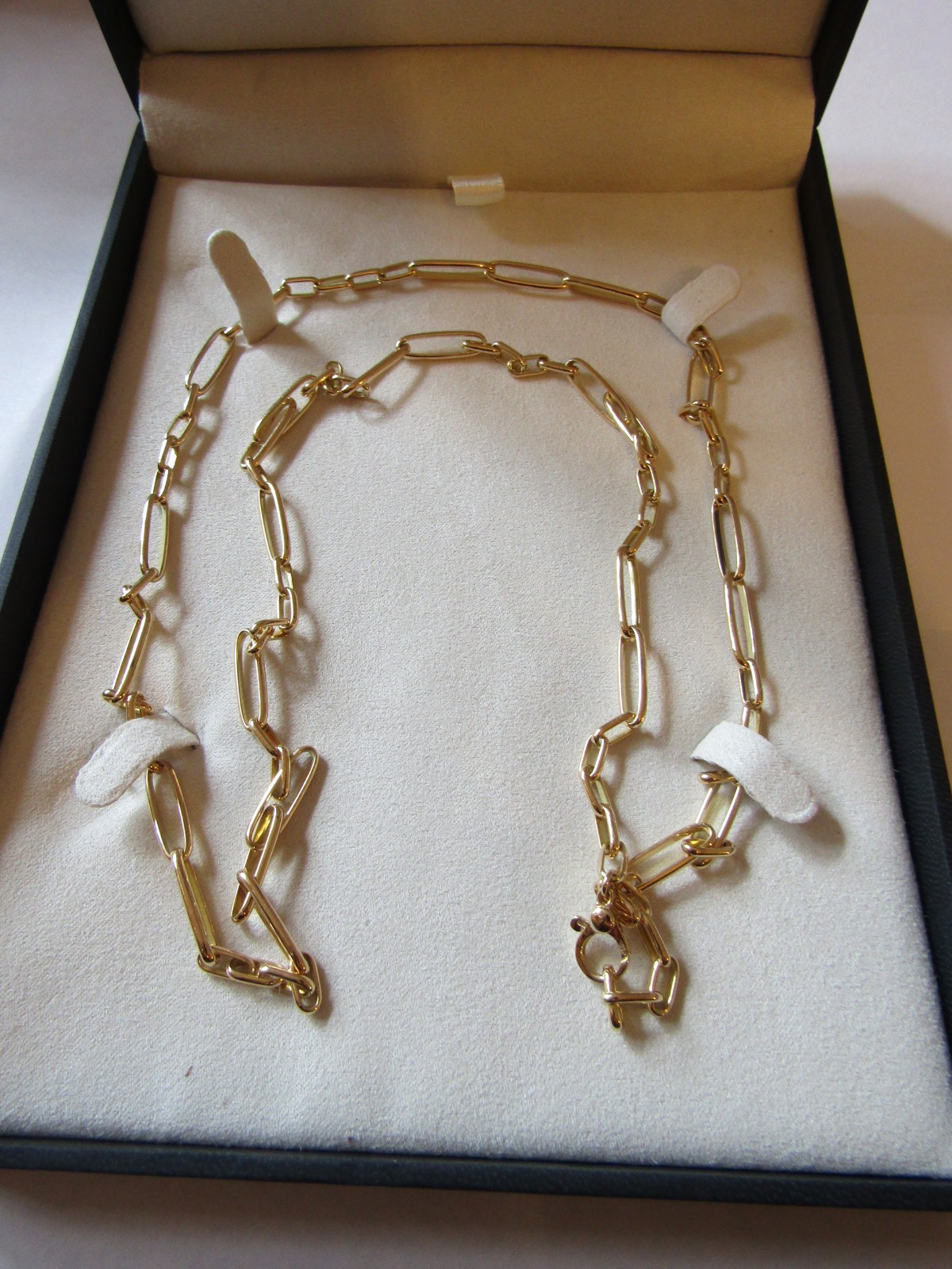 18K Solid Italian Yellow gold Chain cable Necklace 34″ Blue Nile $11,050. Retail