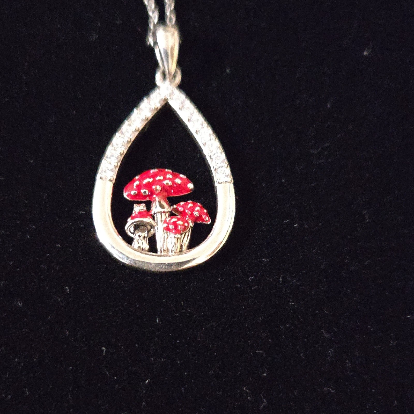 Sterling Silver 925 Teardrop Mushroom Charm Pendant Necklace Red Enamel