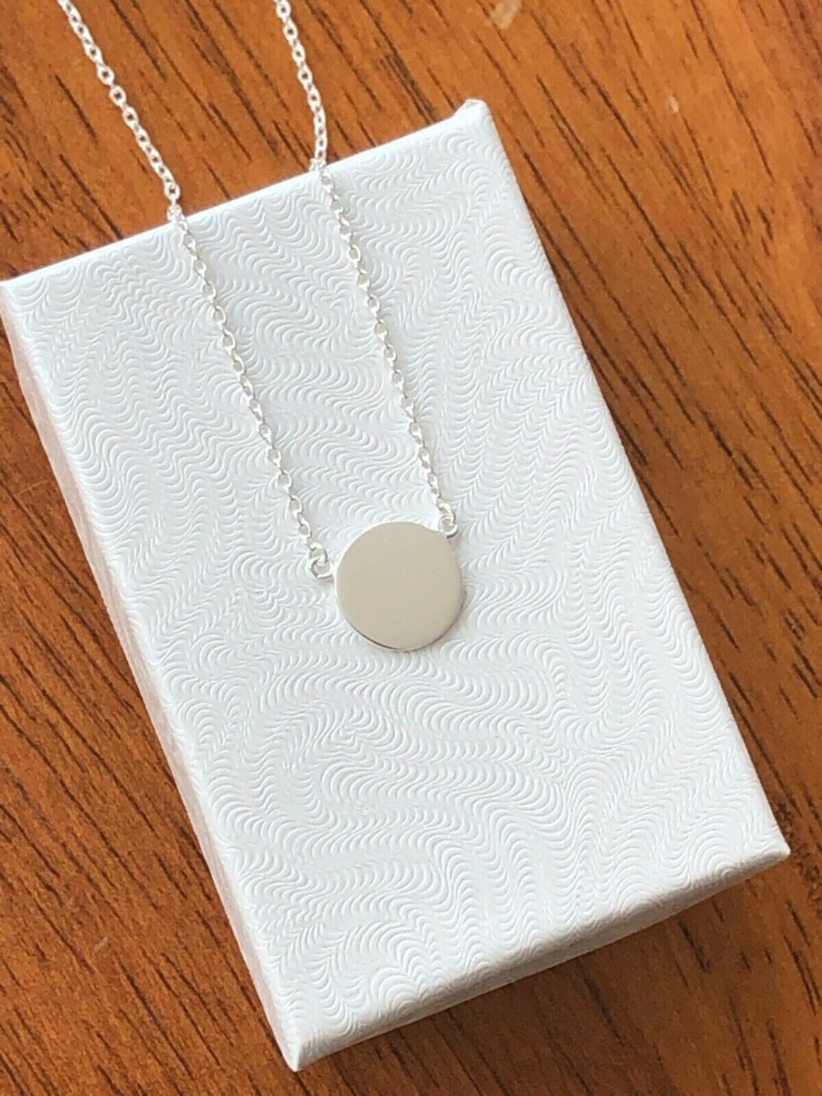 925 Sterling Silver Plain Disc Circle Pendant Necklace Tiny 10.8mm 17.25″ Women